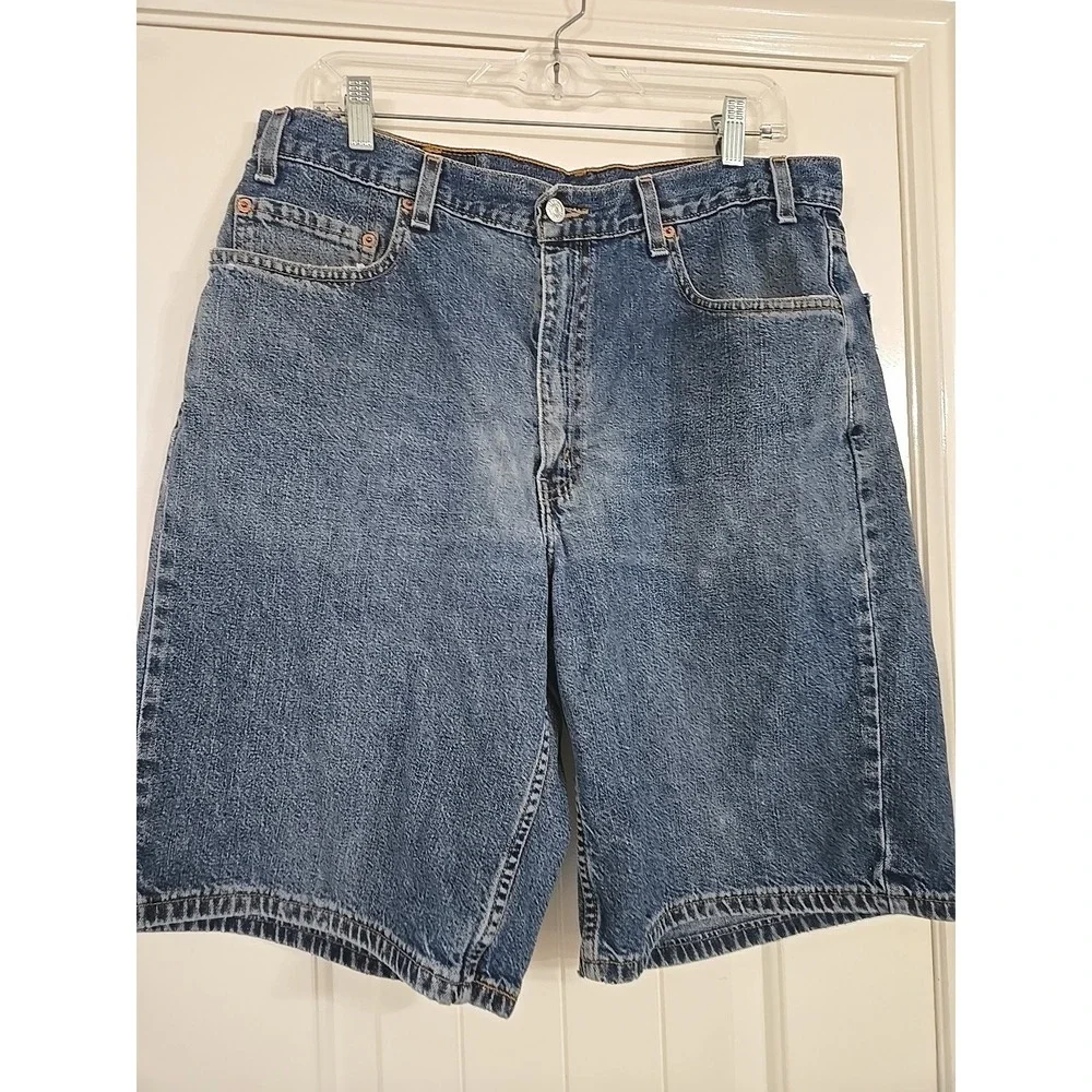 Levi's 550‎ Men's Blue Denim Shorts Distressed Relaxed Fit Size 36